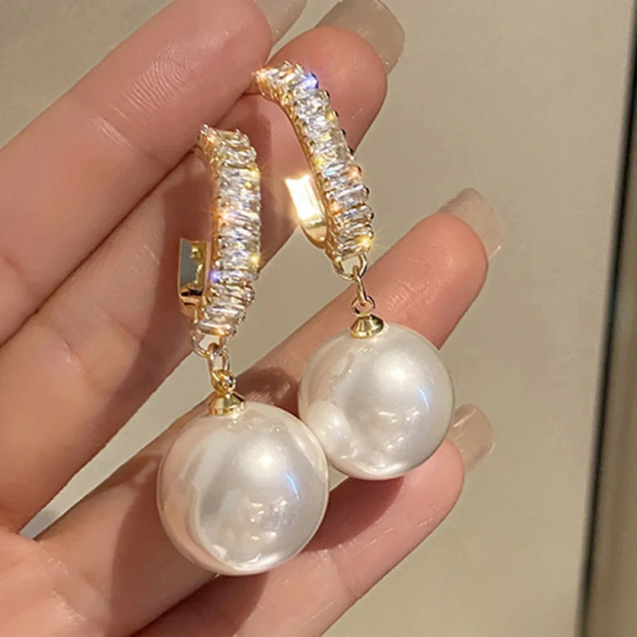 Chic Pearls & Zirconium Earrings
