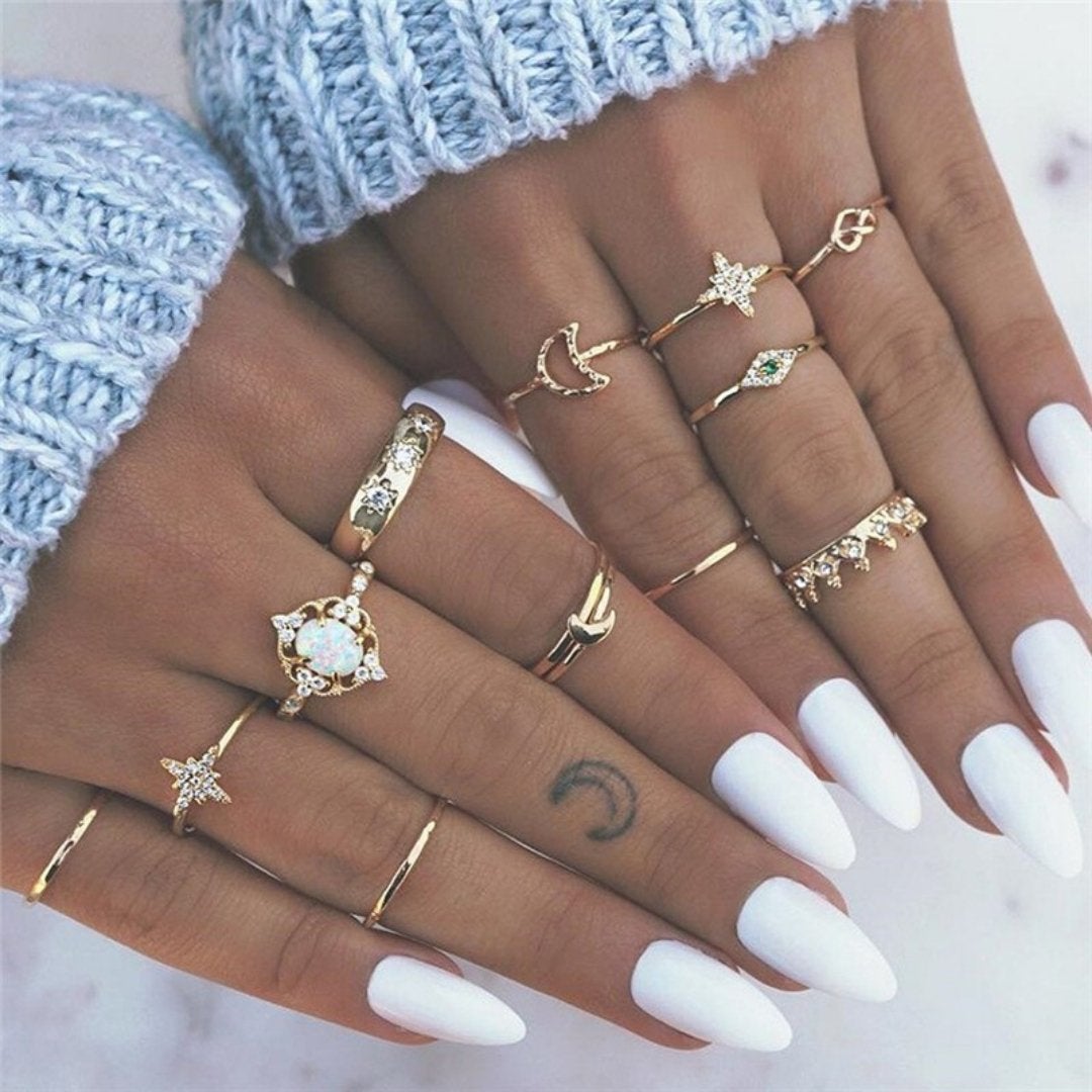 Premium Unique Pack of 8 to 12 Rings