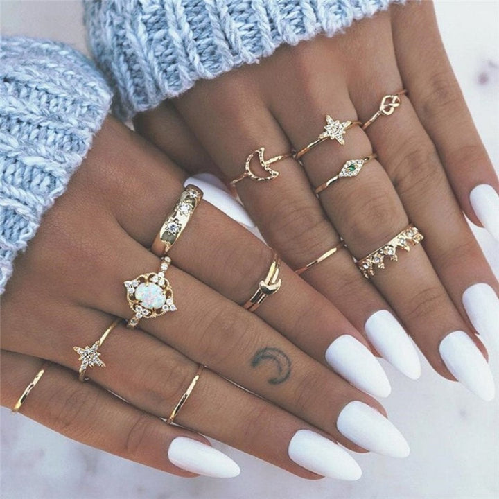 Premium Unique Pack of 8 to 12 Rings