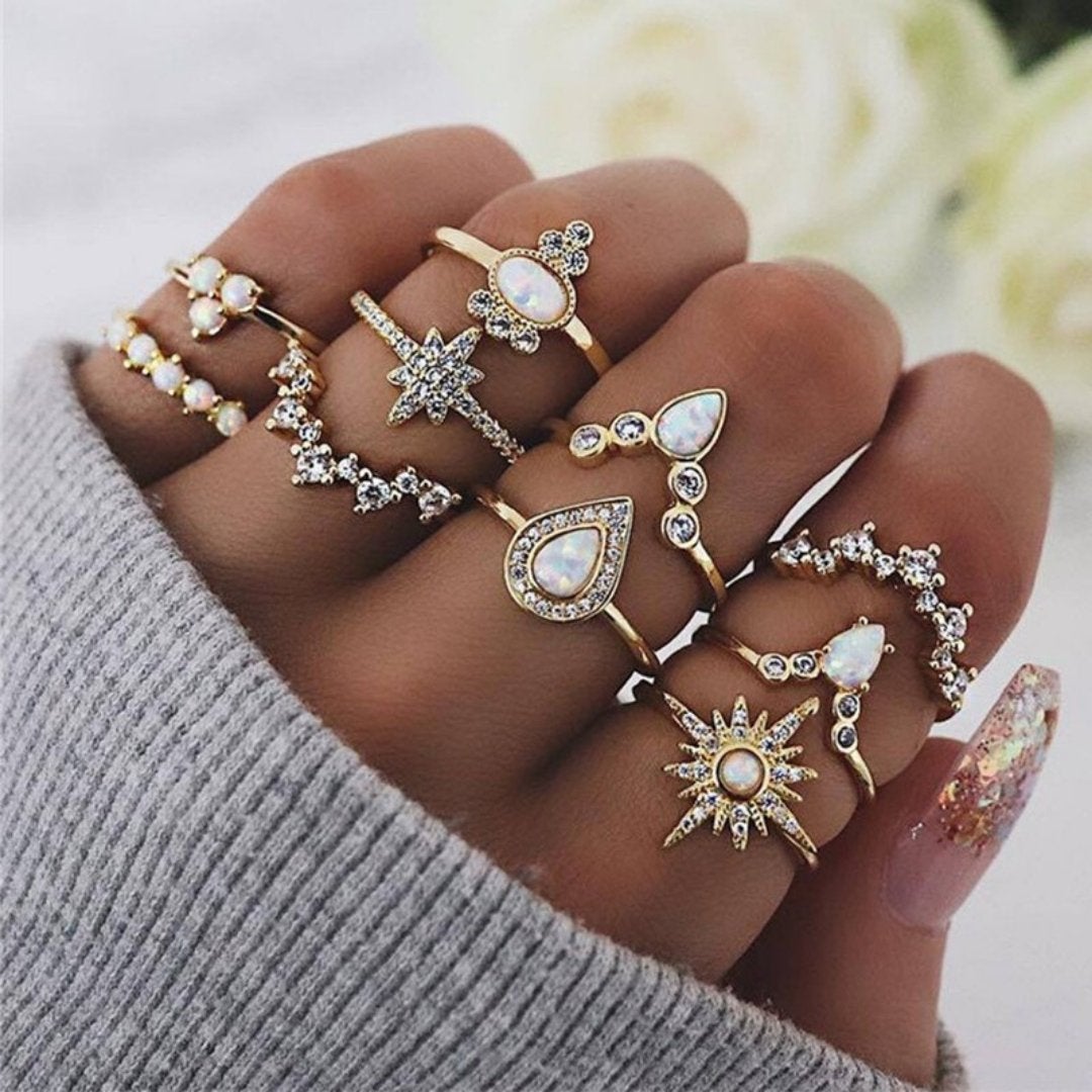 Premium Unique Pack of 8 to 12 Rings