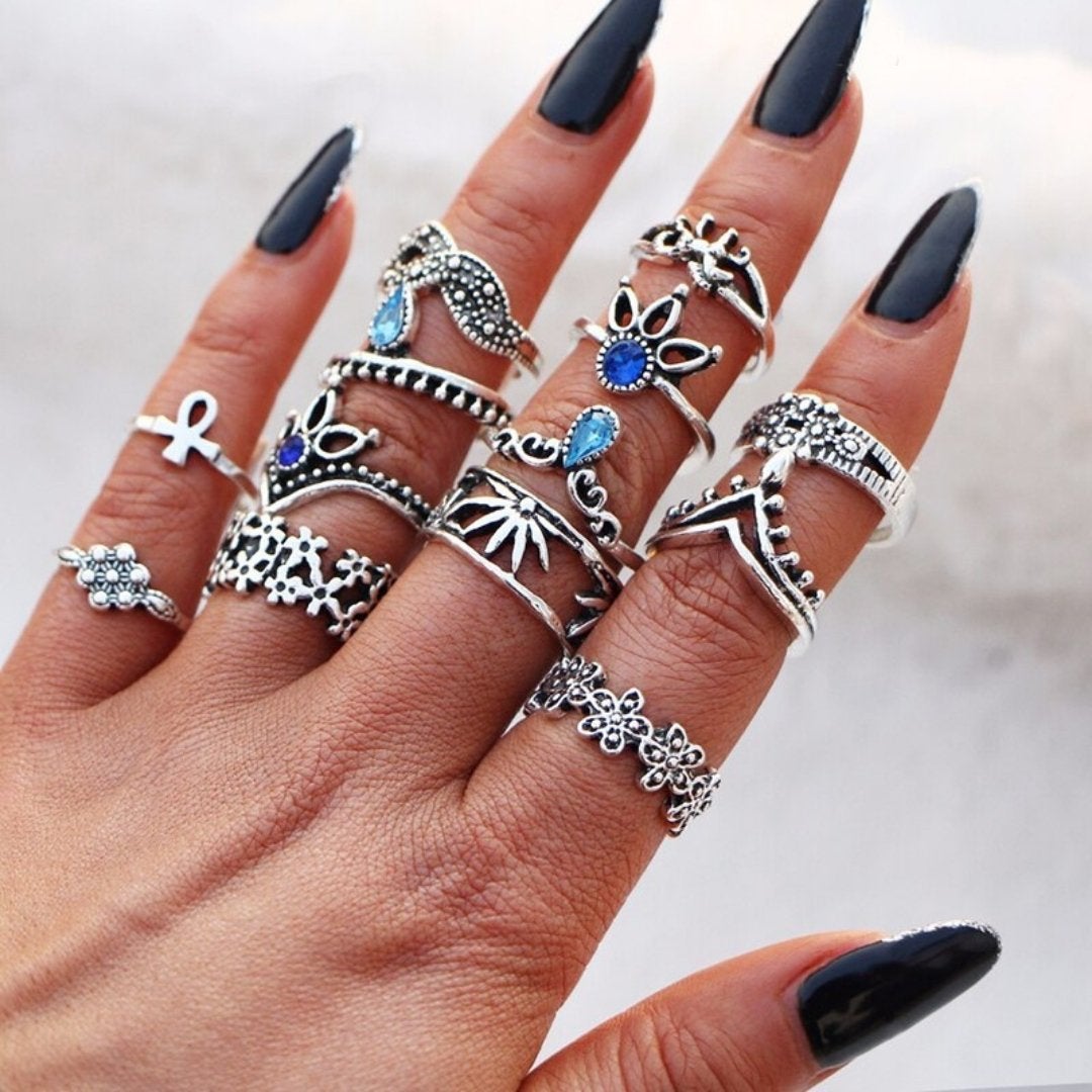 Premium Unique Pack of 8 to 12 Rings