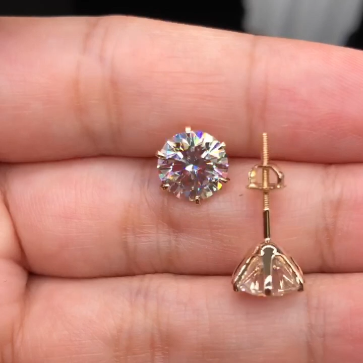 Tera™ | Elegant White Gold Earrings