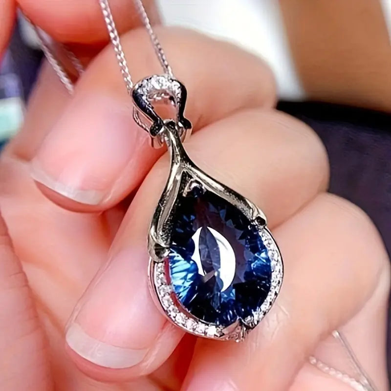Feymorra Alindra Necklace