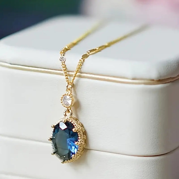 Lunebray Thessia Gold Necklace