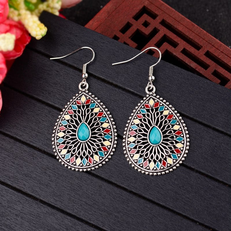 Lilly™ | Precious Material Earrings