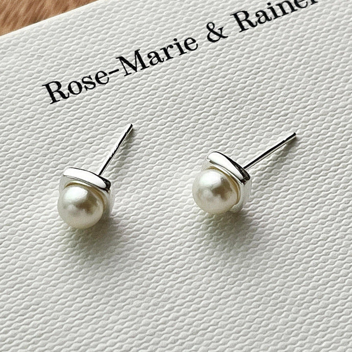 Earrings™ | Elegance in Freshwater Pearls