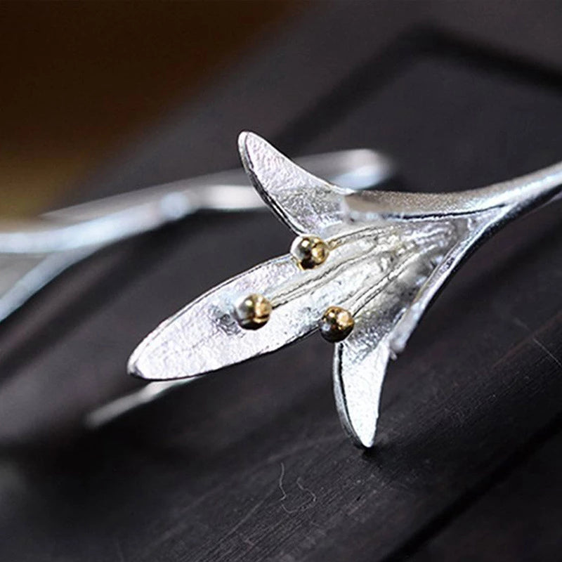 Elegant Silver Earrings