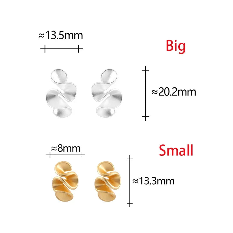 Flower-Shaped Sterling Silver and 18K Gold Earrings
