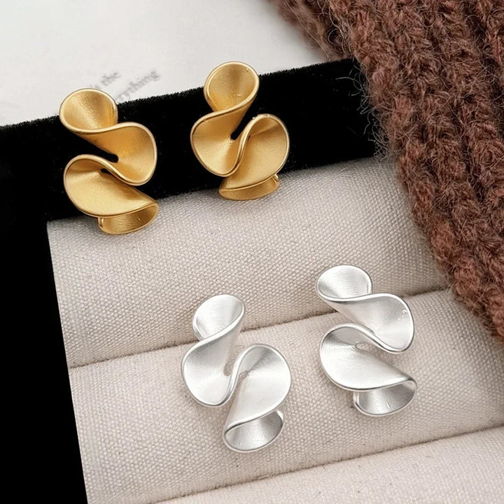 Flower-Shaped Sterling Silver and 18K Gold Earrings