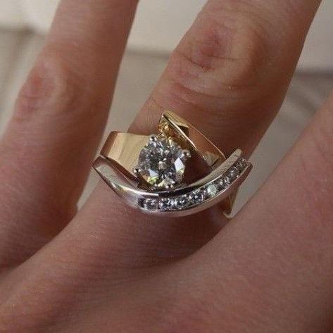 Irregular Vintage Ring in Gold and Silver Zirconia