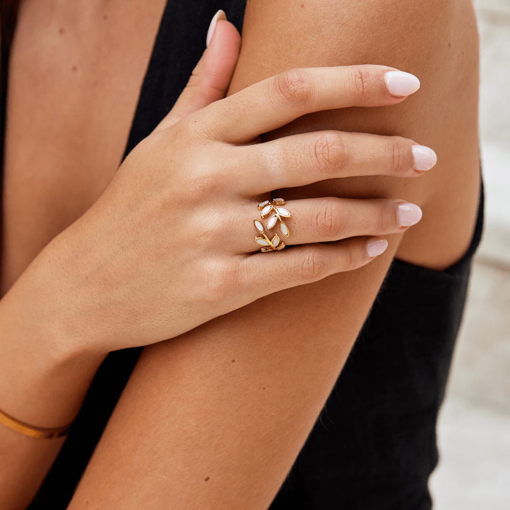 Golden Leaf Ring