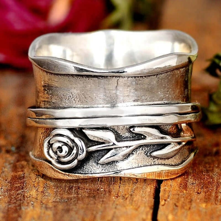 Antique Floral Silver Ring