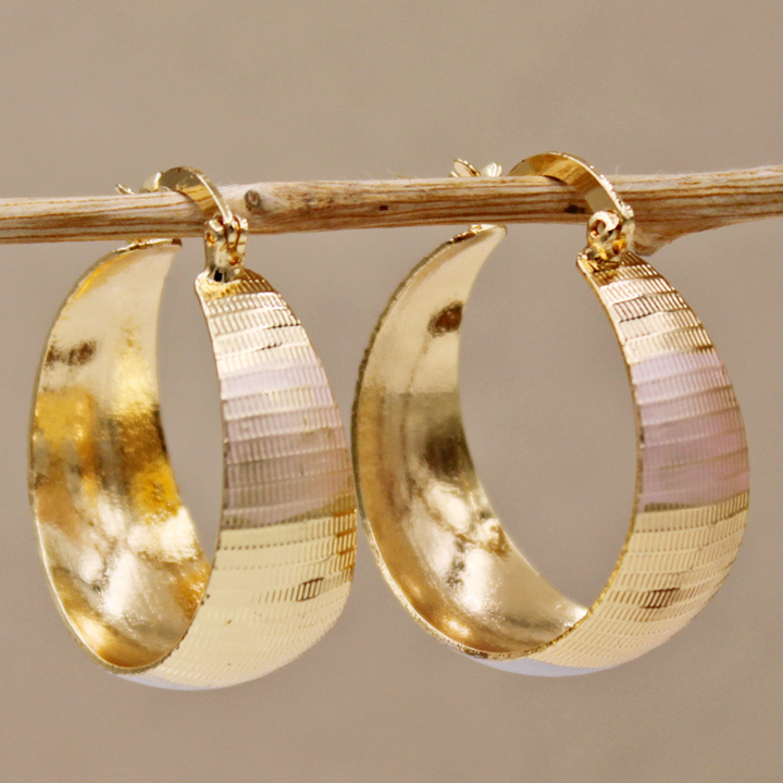 Gold Earrings™ | Sophisticated Elegance in Gold