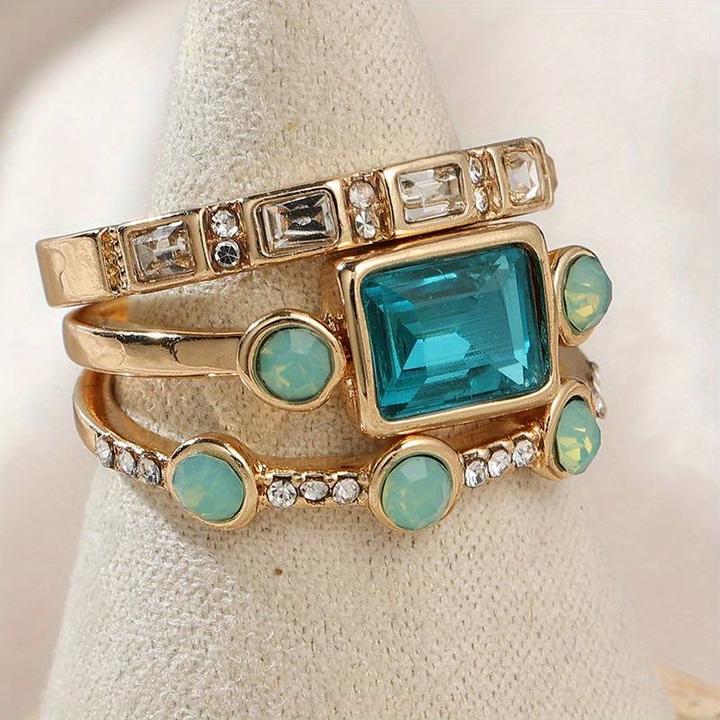 Blue Crystal Vintage Ring