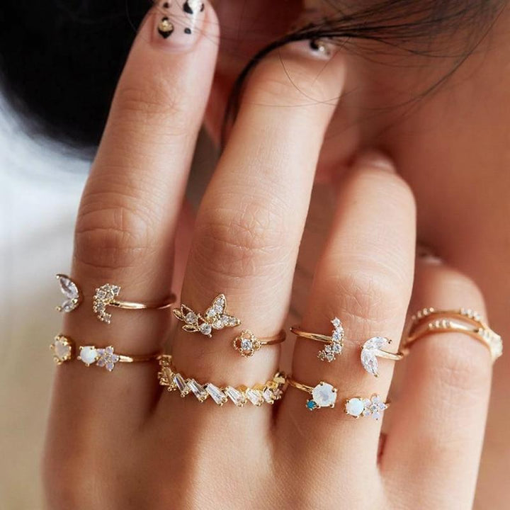 Premium Unique Pack of 8 to 12 Rings