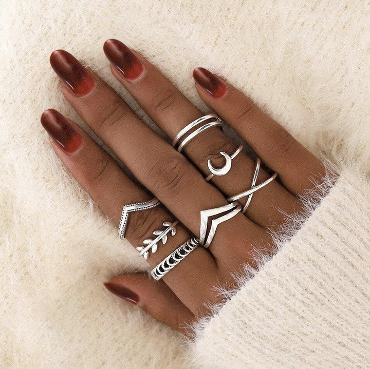 Premium Unique Pack of 8 to 12 Rings