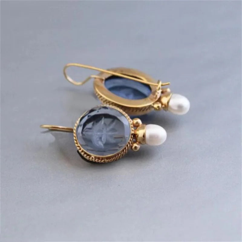 Sophia™ | Elegant Pearl Earrings
