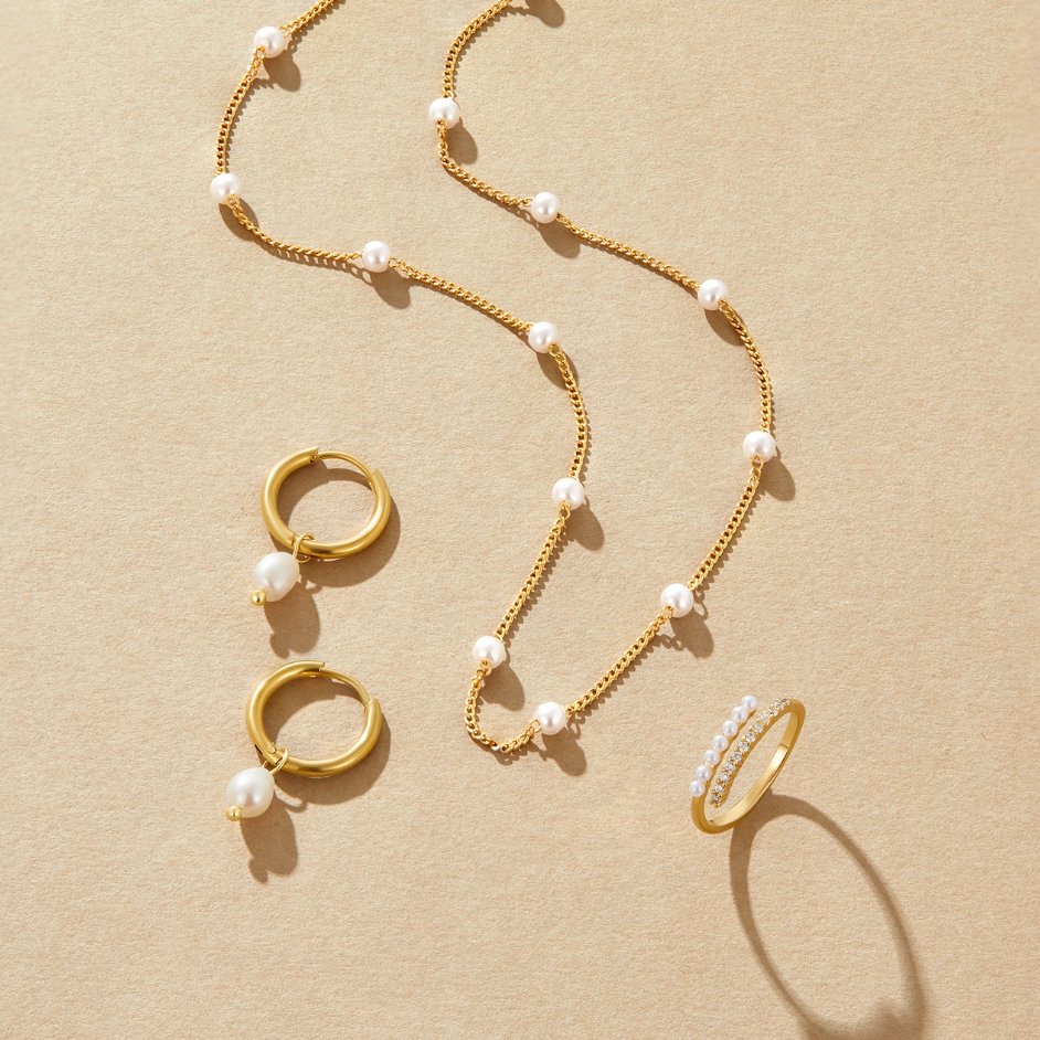 Pearl-Embellished Nura Necklace